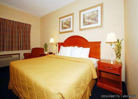 Quality Inn & Suites Lincoln Near I-55 Exterior foto